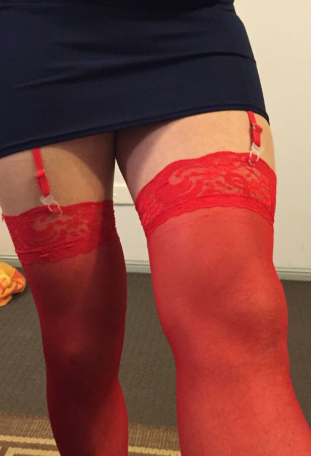 Free porn pics of me in red stockings and a mini 1 of 40 pics