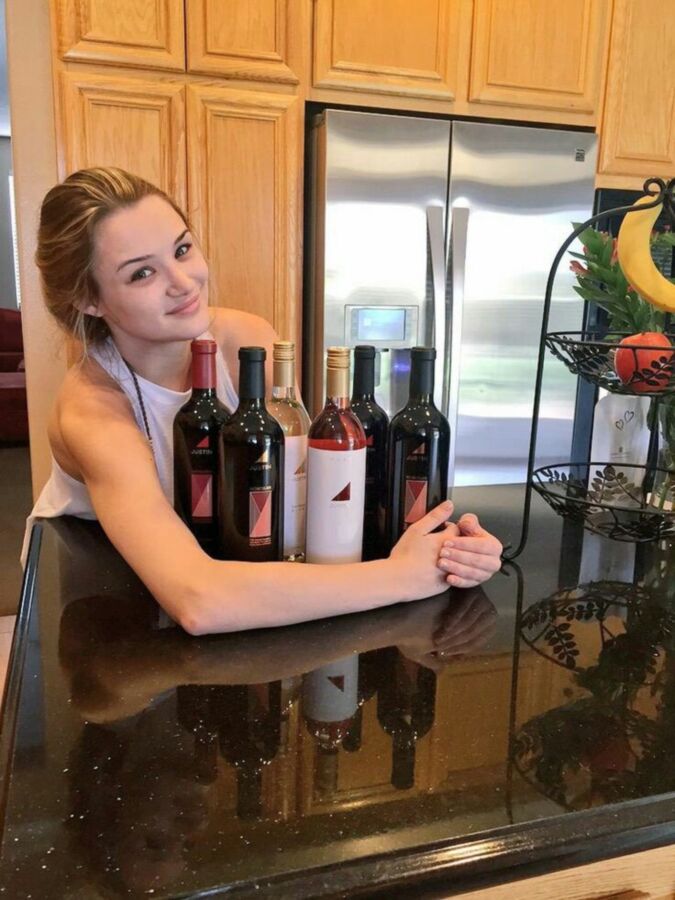 Free porn pics of Hunter King for you to abuse 9 of 42 pics