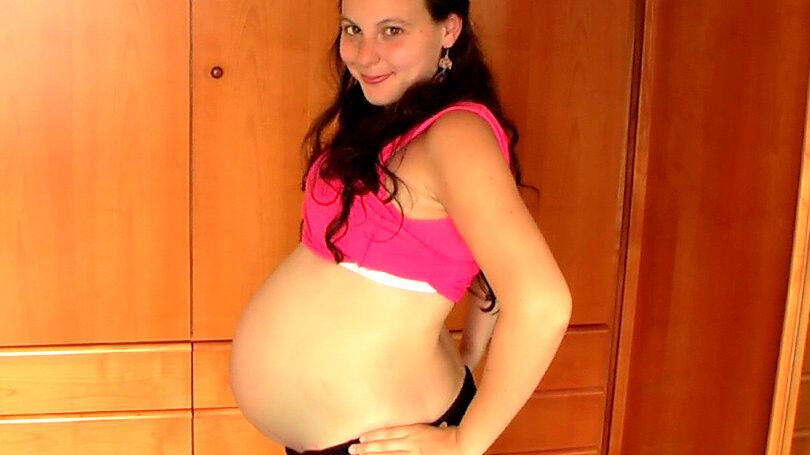 Free porn pics of Preggo Danielle 10 of 16 pics