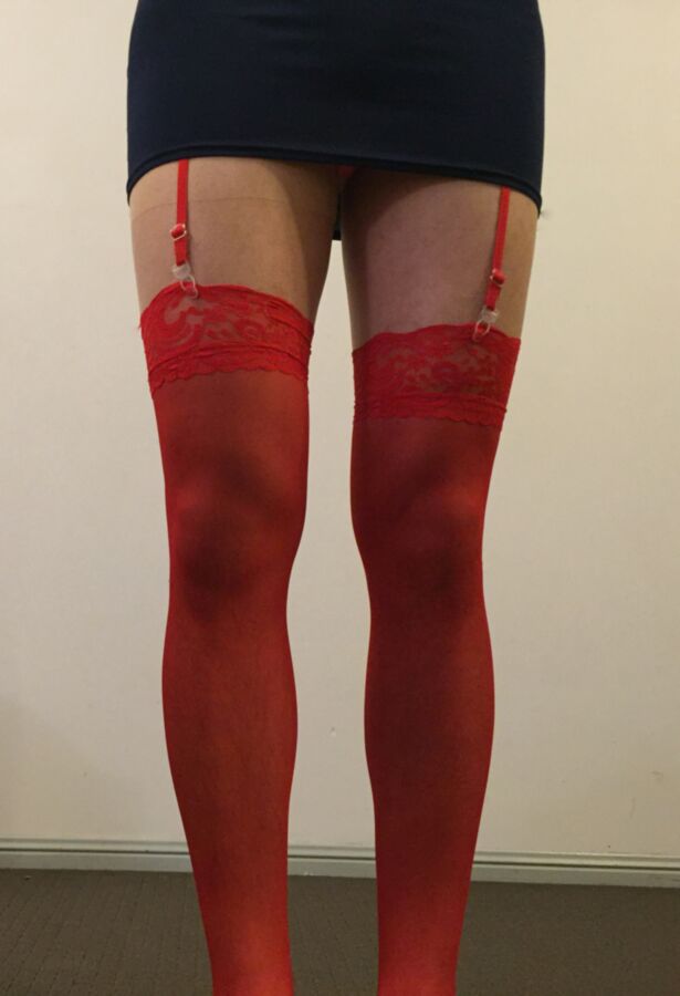 Free porn pics of me in red stockings and a mini 5 of 40 pics