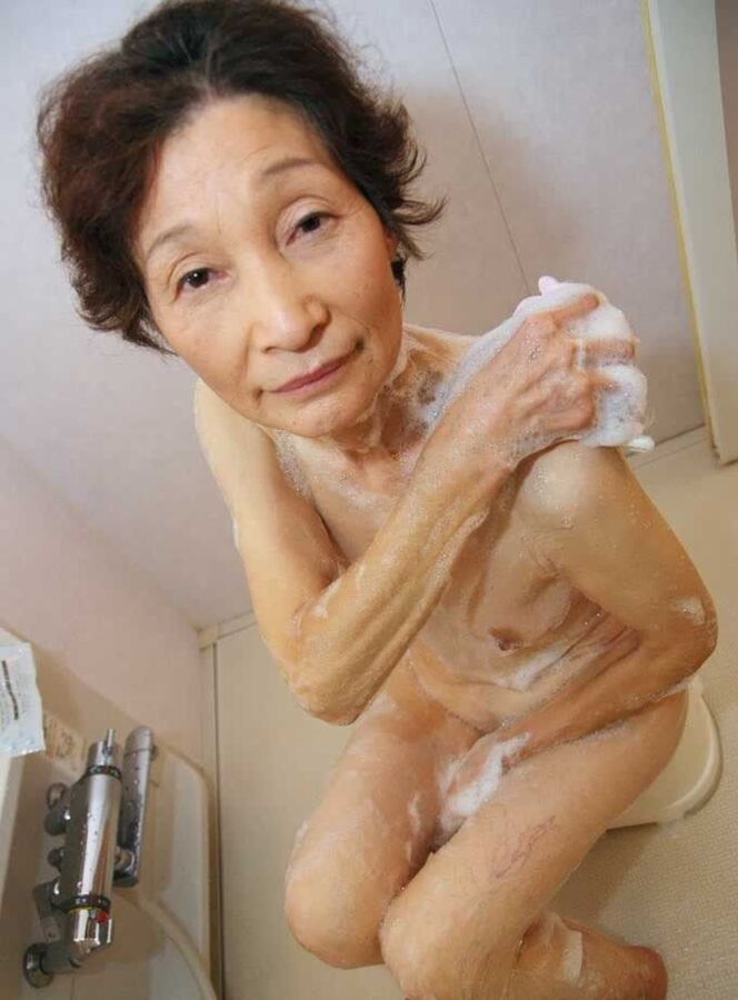 Free porn pics of asian grannies 18 of 25 pics