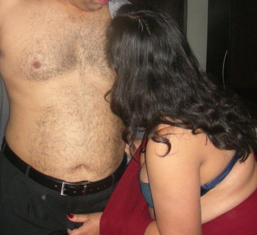 Free porn pics of DESI MATURE BBW PANNI AUNTY WITH LOVER 2 of 47 pics