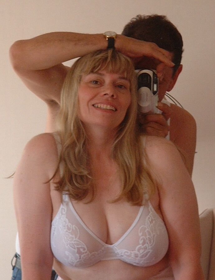 Free porn pics of real mature family from xxxdating.org 20 of 22 pics