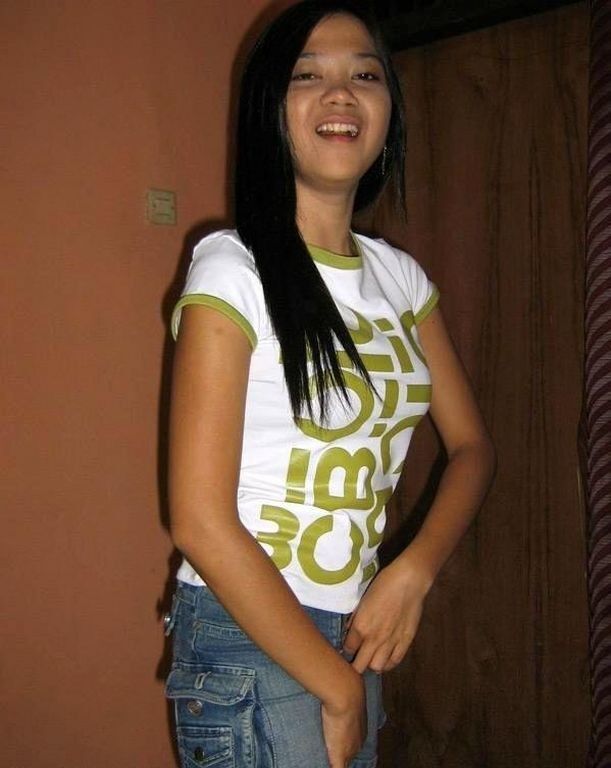 Free porn pics of A Cute Asian, Rosevi 1 of 42 pics