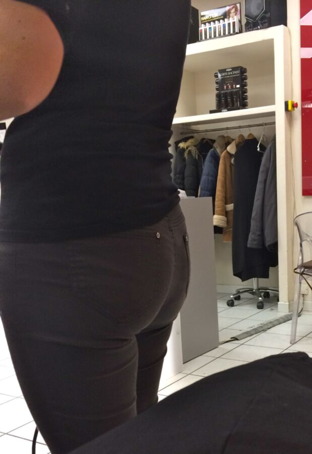 Free porn pics of ASS of my hairdresser ..; do u like ?? 10 of 43 pics