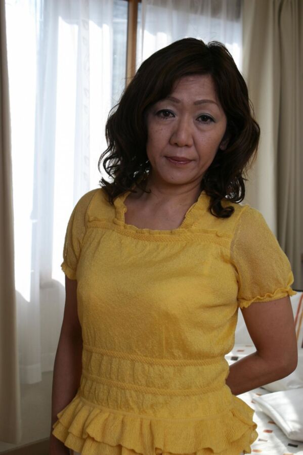 Free porn pics of  Japanese Granny Eriko Nishimura strips, showers, and fucks  2 of 435 pics