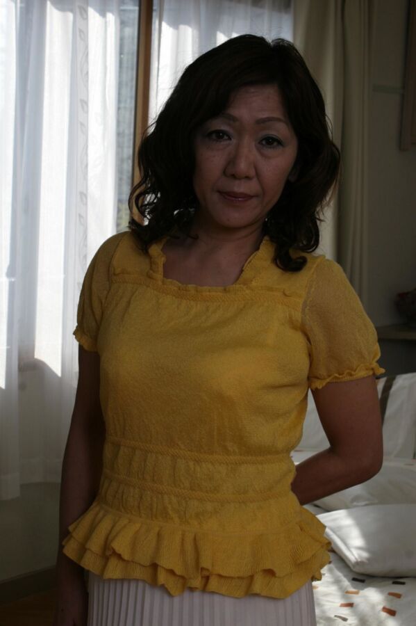 Free porn pics of  Japanese Granny Eriko Nishimura strips, showers, and fucks  1 of 435 pics