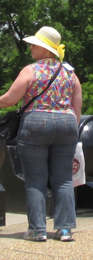 Free porn pics of Big Blue - My favorite candid big butts in jeans 15 of 24 pics