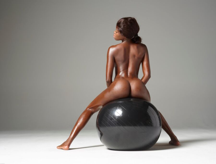 Free porn pics of Simone - Body And Ball 16 of 95 pics