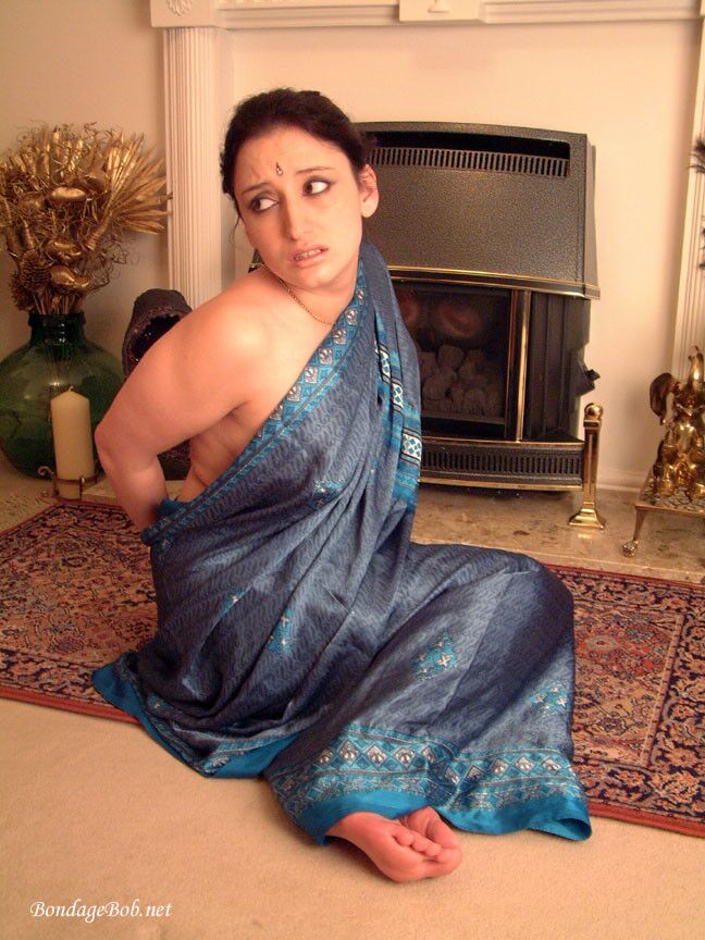 Free porn pics of sari damsel 9 of 93 pics