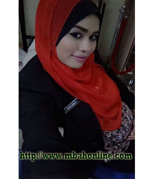 Free porn pics of Koleksi Ibu Jilbab Hamil 3 of 12 pics