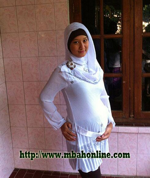Free porn pics of Penampilan Bumil Jilbab 7 of 12 pics