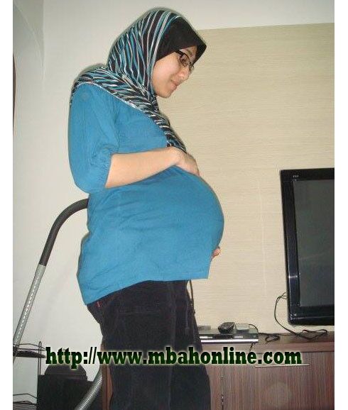 Free porn pics of Tudung Malaysia Pregnant  1 of 12 pics