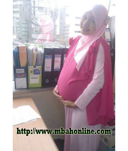 Free porn pics of Tudung Malaysia Pregnant  12 of 12 pics