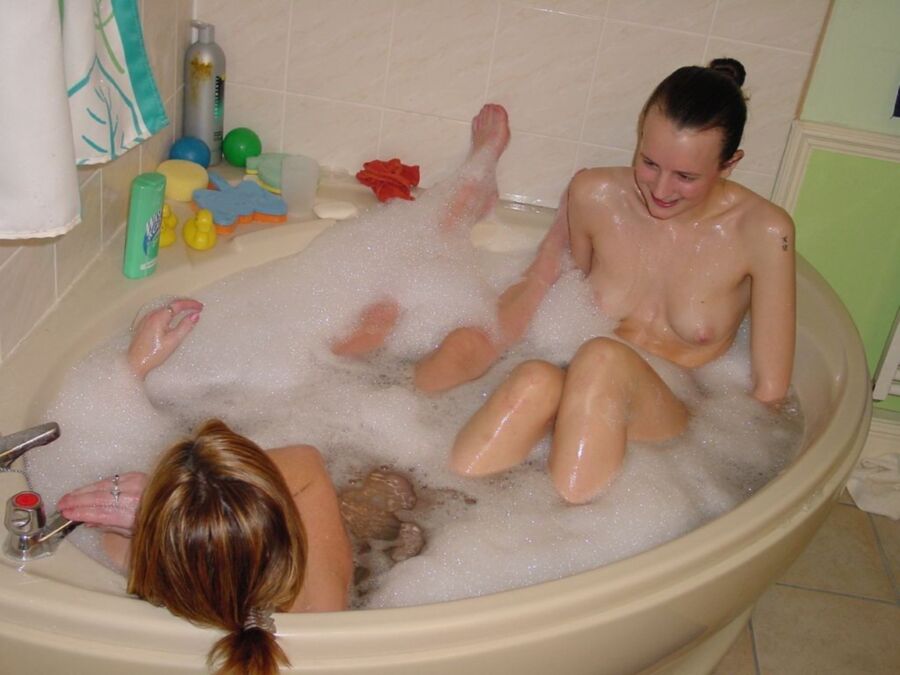 Free porn pics of UK Cum Slut Rachel, in the bath with her friend Dee 24 of 78 pics