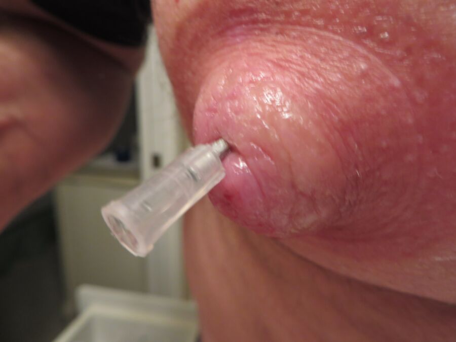Free porn pics of needle vacuumed into nipple 6 of 16 pics