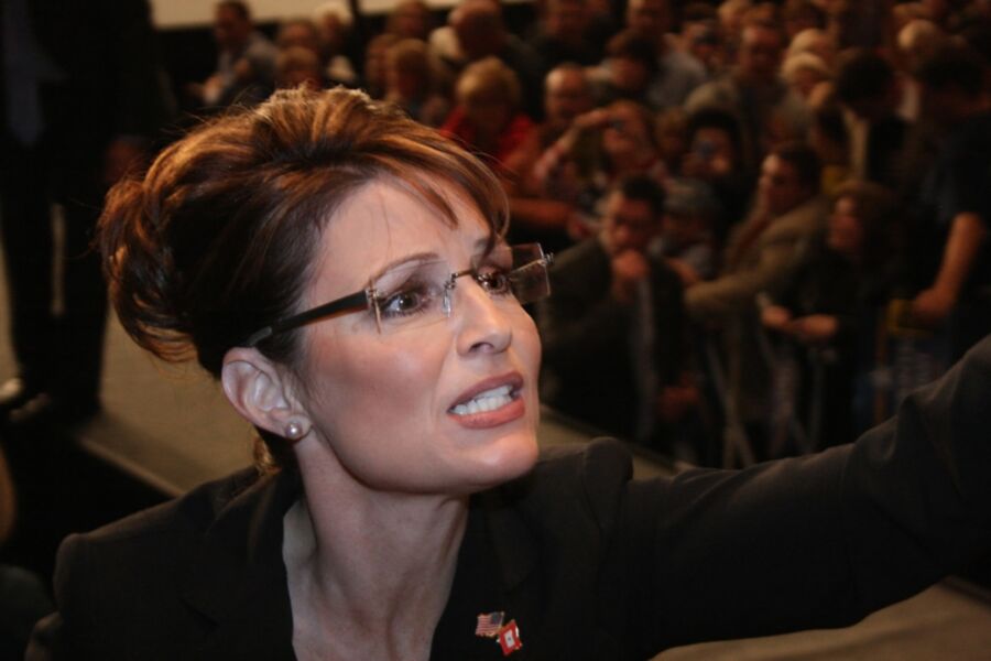 Free porn pics of The very sexy Sarah Palin 19 of 26 pics