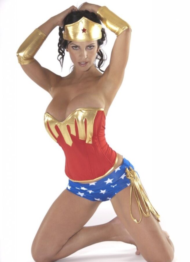 Free porn pics of WONDER WOMAN - DENISE MILANI 17 of 36 pics