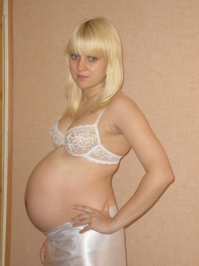 Free porn pics of Pregnant Anya 2 of 34 pics