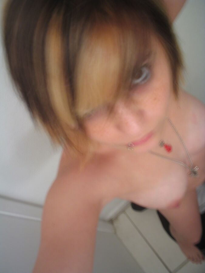 Free porn pics of Bath time for a little Emo 15 of 29 pics