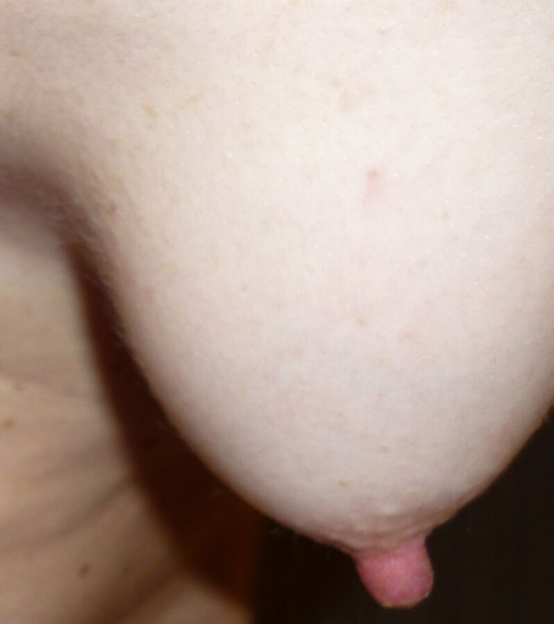 Free porn pics of Tits dangling around 7 of 16 pics