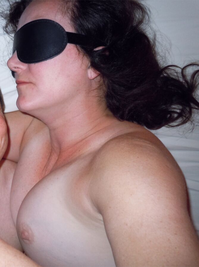 room Mature brunette wife blindfolded hotel