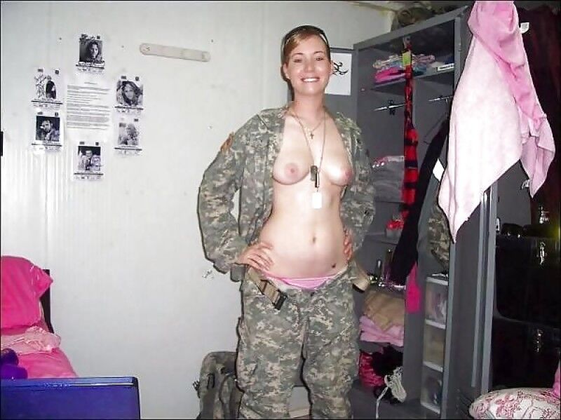 Free porn pics of Military Babes 19 of 30 pics