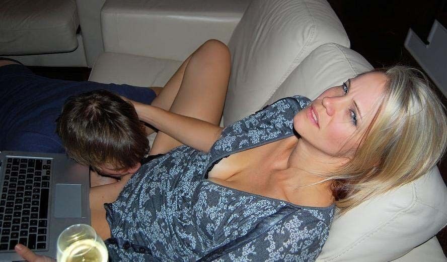 Home Porn Caught The Wife With The Neighbor