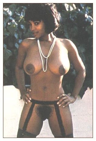Free porn pics of Classic ebony bush Elaine Collins 3 of 16 pics