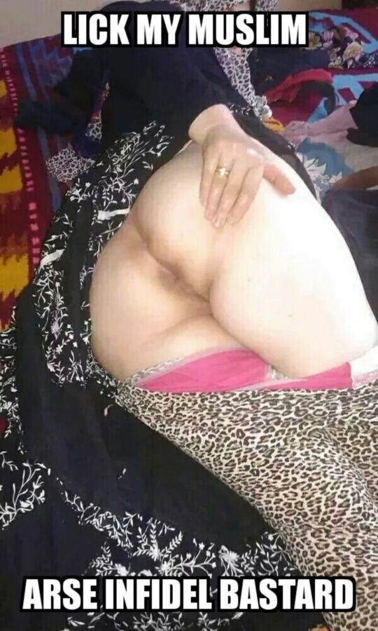 Free porn pics of more horny muslims 18 of 40 pics