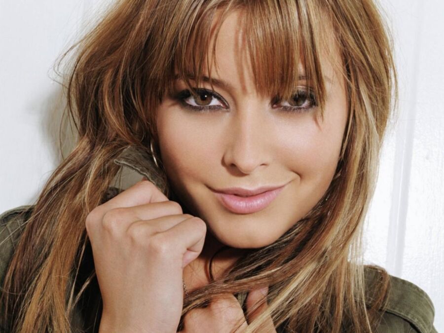 Free porn pics of The Gorgeous Holly Valance 11 of 101 pics