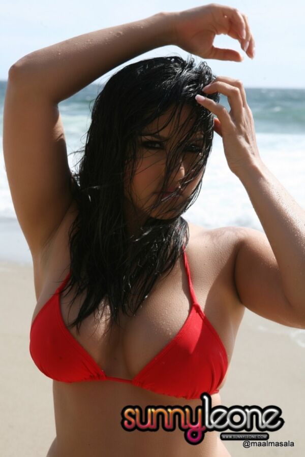 Free porn pics of Sunny Leone - Getting Wet At The Beach 4 of 100 pics
