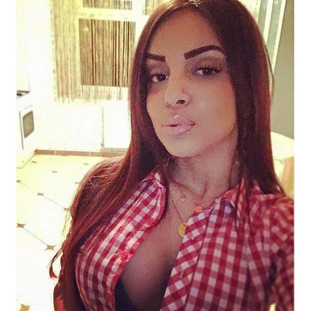 Free porn pics of Hot Romanian Whore * Rebecca * 9 of 32 pics