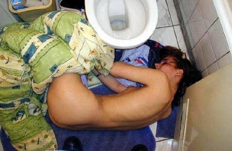 sleeping cumshot on tits tean beach movie porno