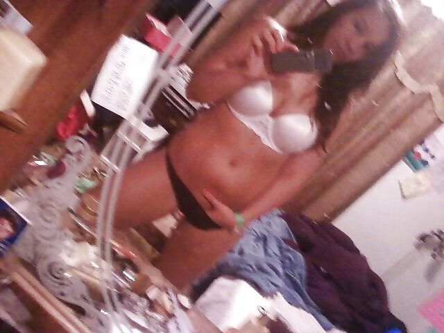 Free porn pics of Busty college slut Lauren. COMMENT FOR MORE PICS! 4 of 38 pics