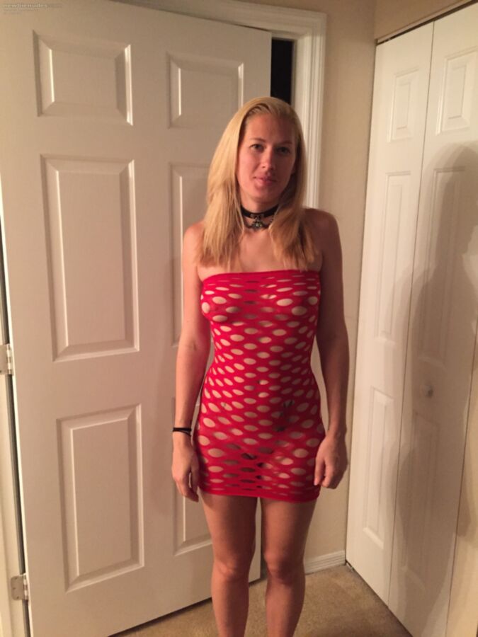 Free porn pics of bondage slut Taylor exposed 15 of 31 pics