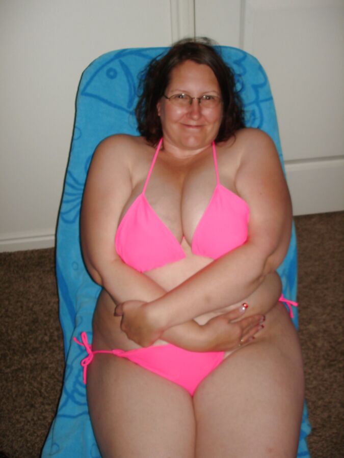 Free porn pics of Auntie Jackie knew I was Dying to Fuck Her in her Pink Bikini 8 of 76 pics