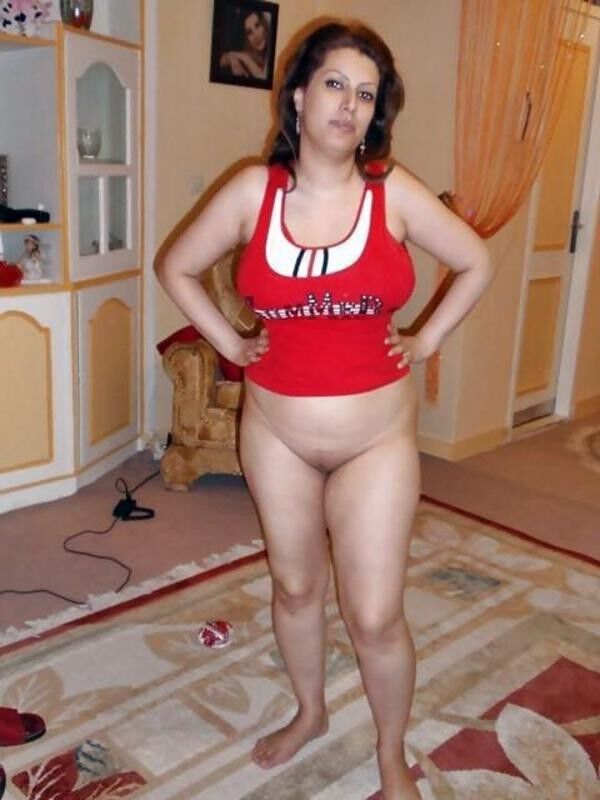 Fatemeh Iran Slutty Wife Mature Porn Photo