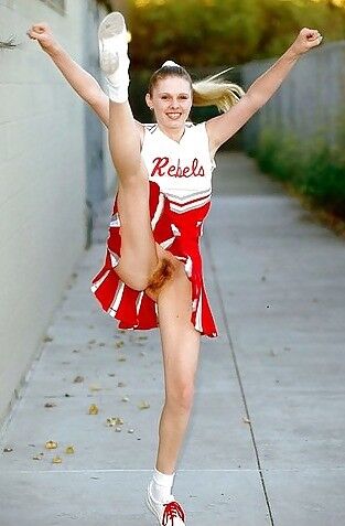 Cheerleader upskirt
