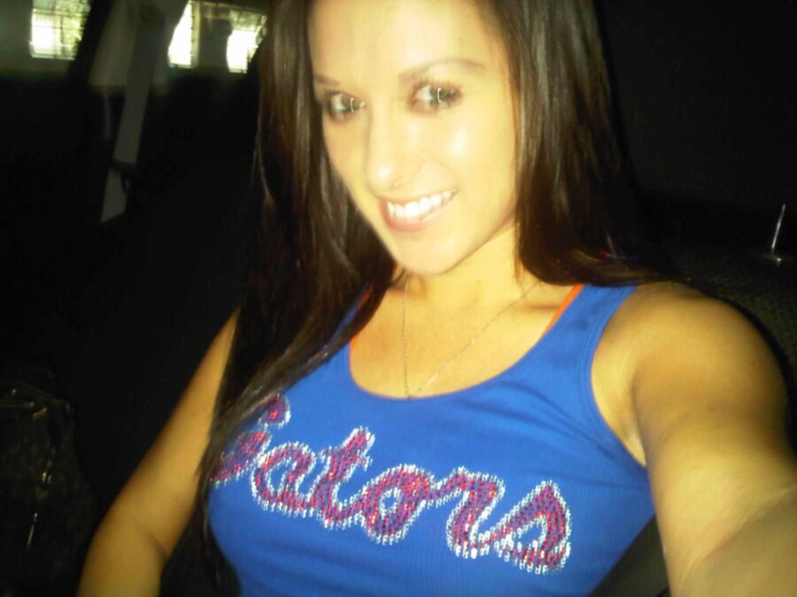 Free porn pics of Gator Fan with a Strippers Body 22 of 55 pics