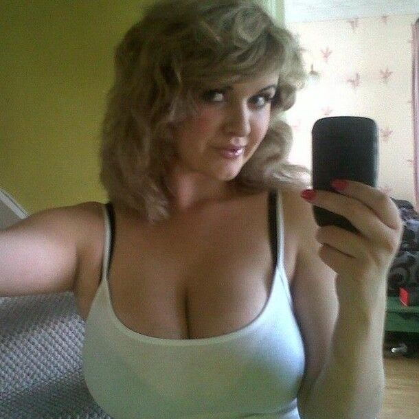 Free porn pics of KATHERINE M? Big tits boobs Goddess SELFIE QUEEN 2 of 121 pics