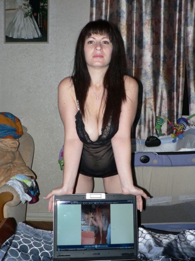 Free porn pics of Brunette MILF Possing 8 of 19 pics