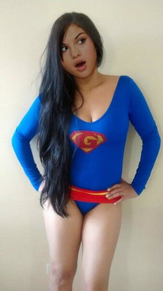 Free porn pics of celeb selena gomez as superheroine SUPERGIRL kryptonite peril 2 of 4 pics
