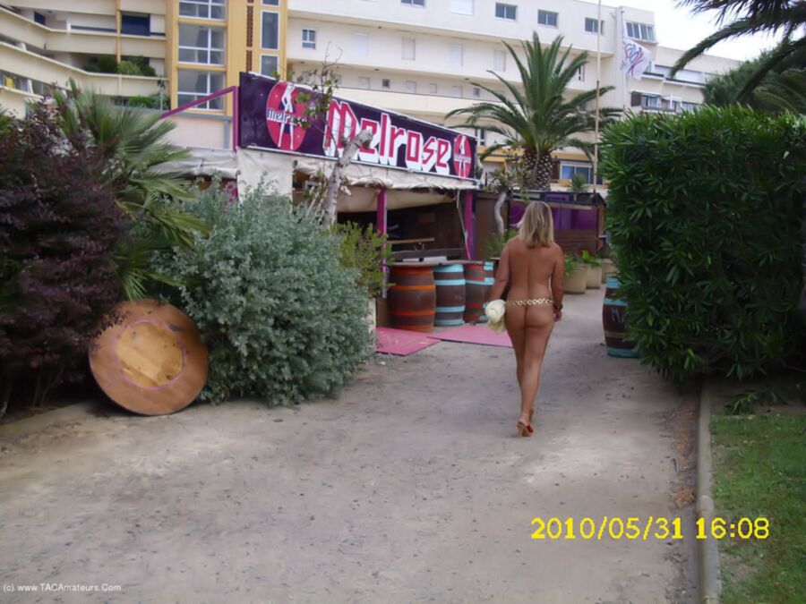 Free porn pics of A nudist vacation at Cap d_Agde 23 of 78 pics