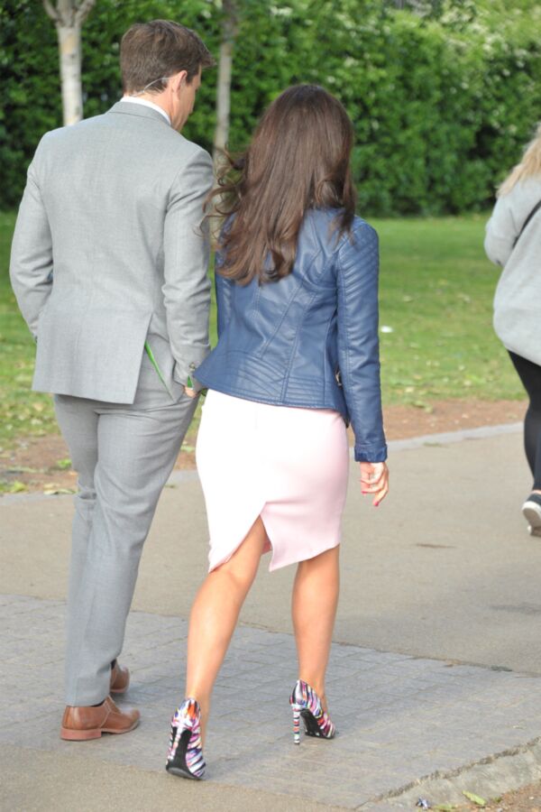 Free porn pics of Susanna Reid Ass - Dresses and Skirts 13 of 77 pics