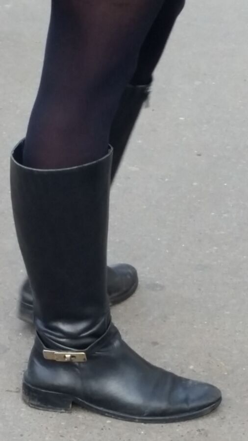 Free porn pics of Nice boots in paris 1 of 15 pics