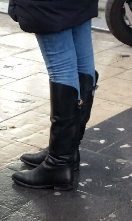 Free porn pics of Nice boots in paris 12 of 15 pics