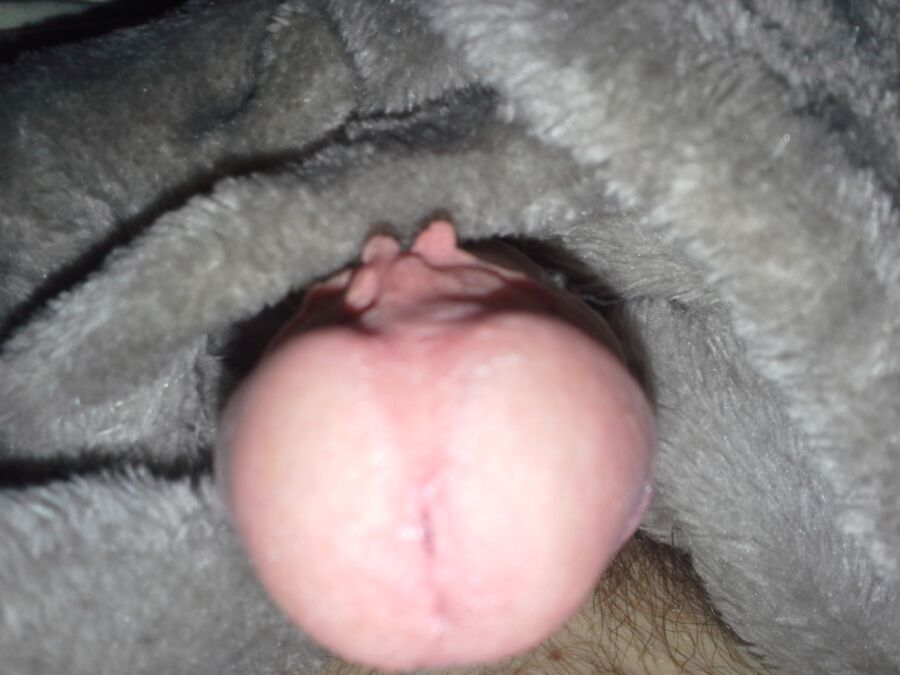 Free porn pics of Bought a new fleece blanket 4 of 17 pics