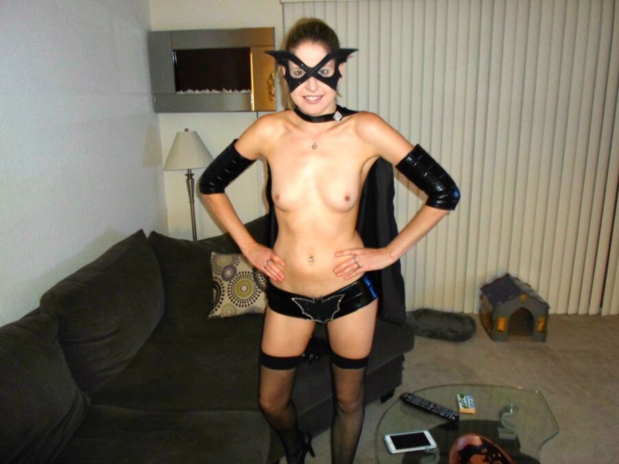 Free porn pics of Courtney is "Bat Whore" 15 of 26 pics