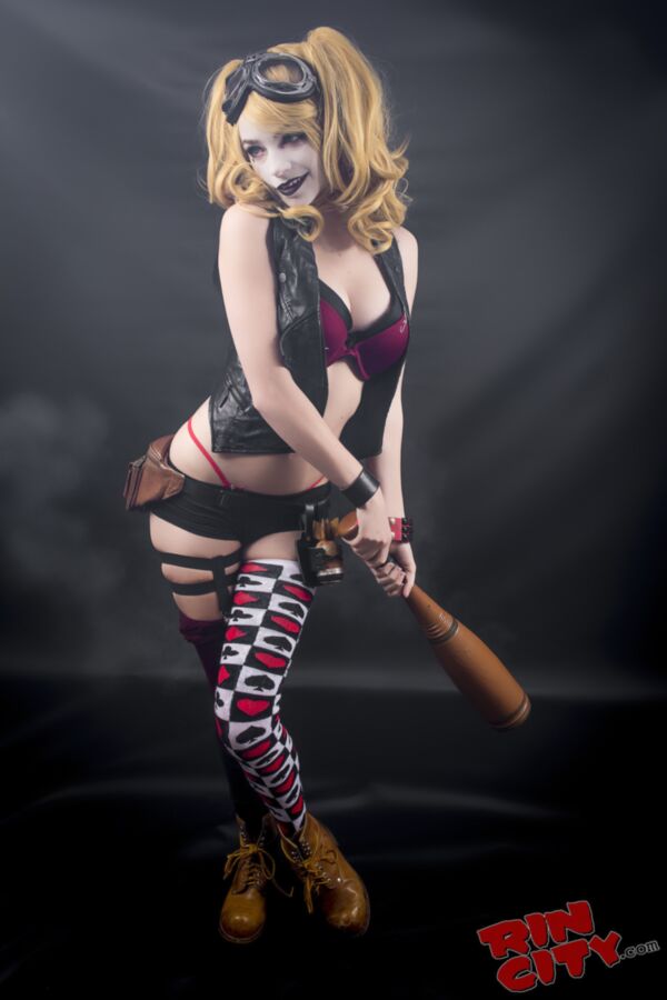 Free porn pics of Harley Quinn by Rin 23 of 62 pics